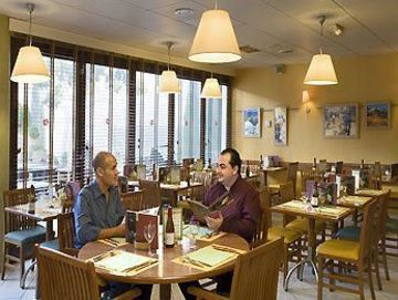 Hotel Ibis Timone 3*